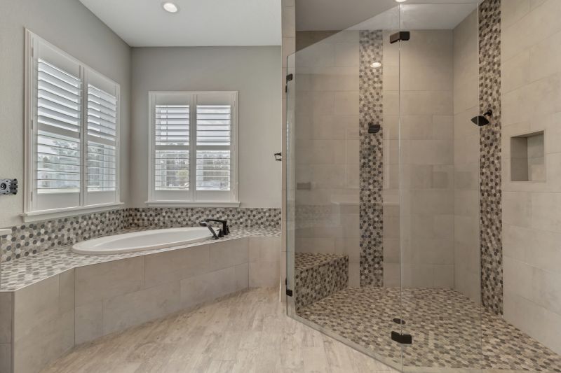 Stylish Shower with Accent Tile